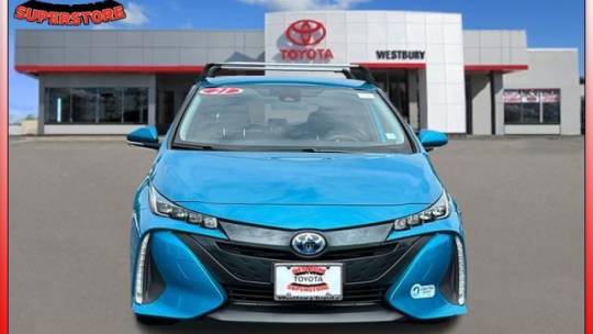 2021 toyota prius prime le