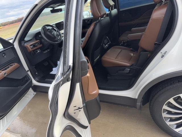 2023 lincoln aviator reserve rwd