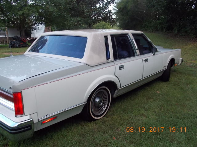 1982 lincoln town car cartier no reserve!
