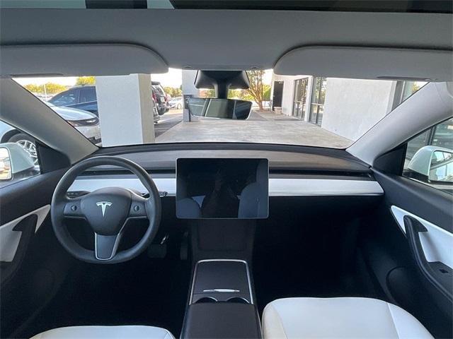 2022 tesla model y long range dual motor all-wheel drive