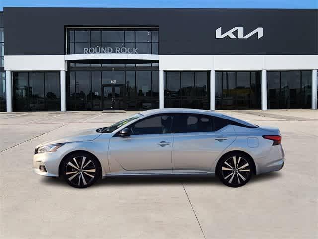 2021 nissan altima 2.5 sr