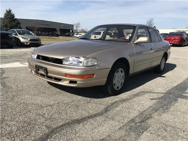 used 1994 toyota camry le fwd auto sedan tan cloth cheap no reserve