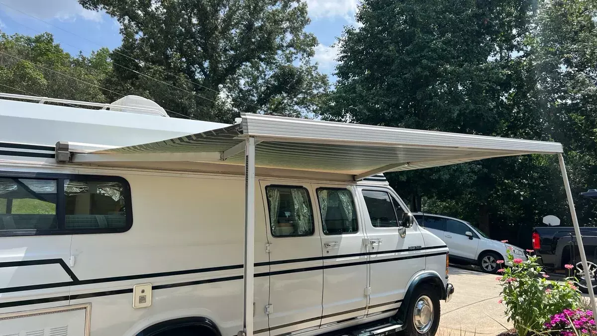 1991 dodge ram van van white rwd automatic b350