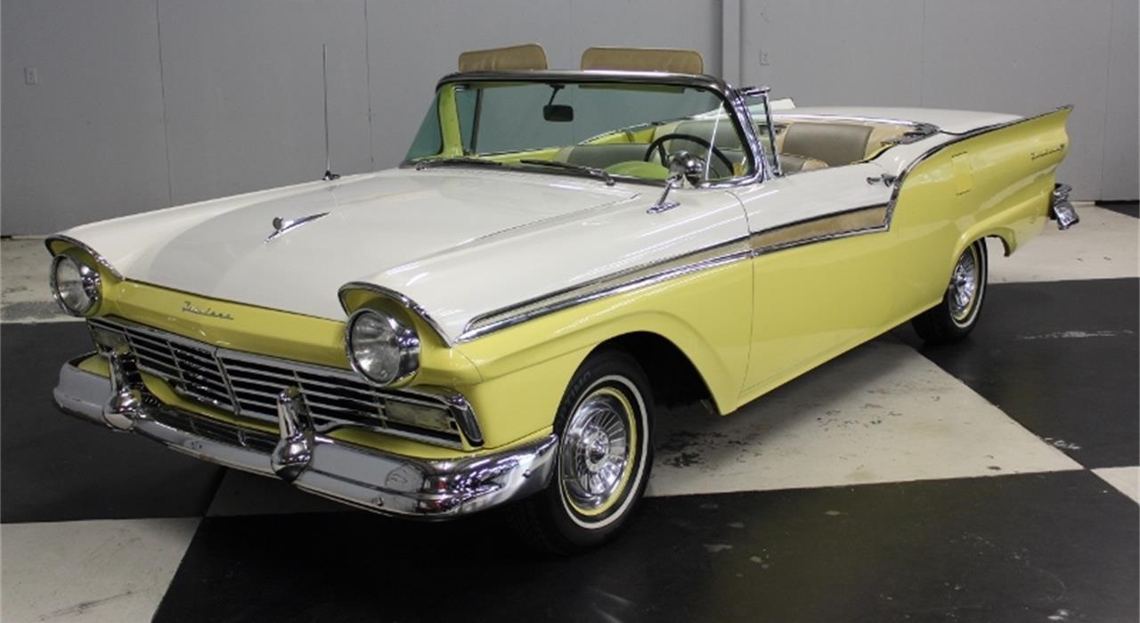 1957 ford fairlane 500
