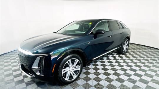2024 cadillac lyriq tech