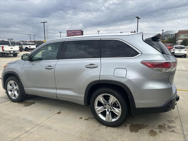 2015 toyota highlander limited