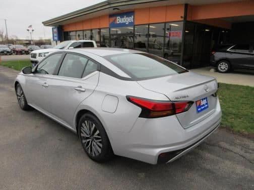 2023 nissan altima 2.5 sv 4dr front-wheel drive sedan in cedar rapids, iowa