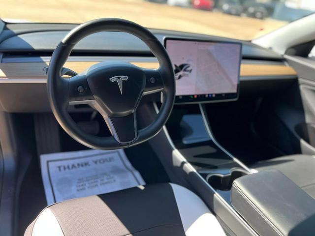 2019 tesla model 3 mid range