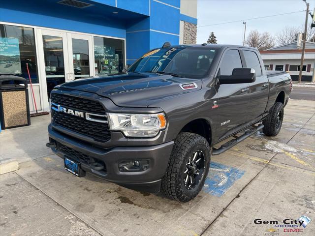 2022 ram 2500 big horn crew cab 4x4 6'4' box