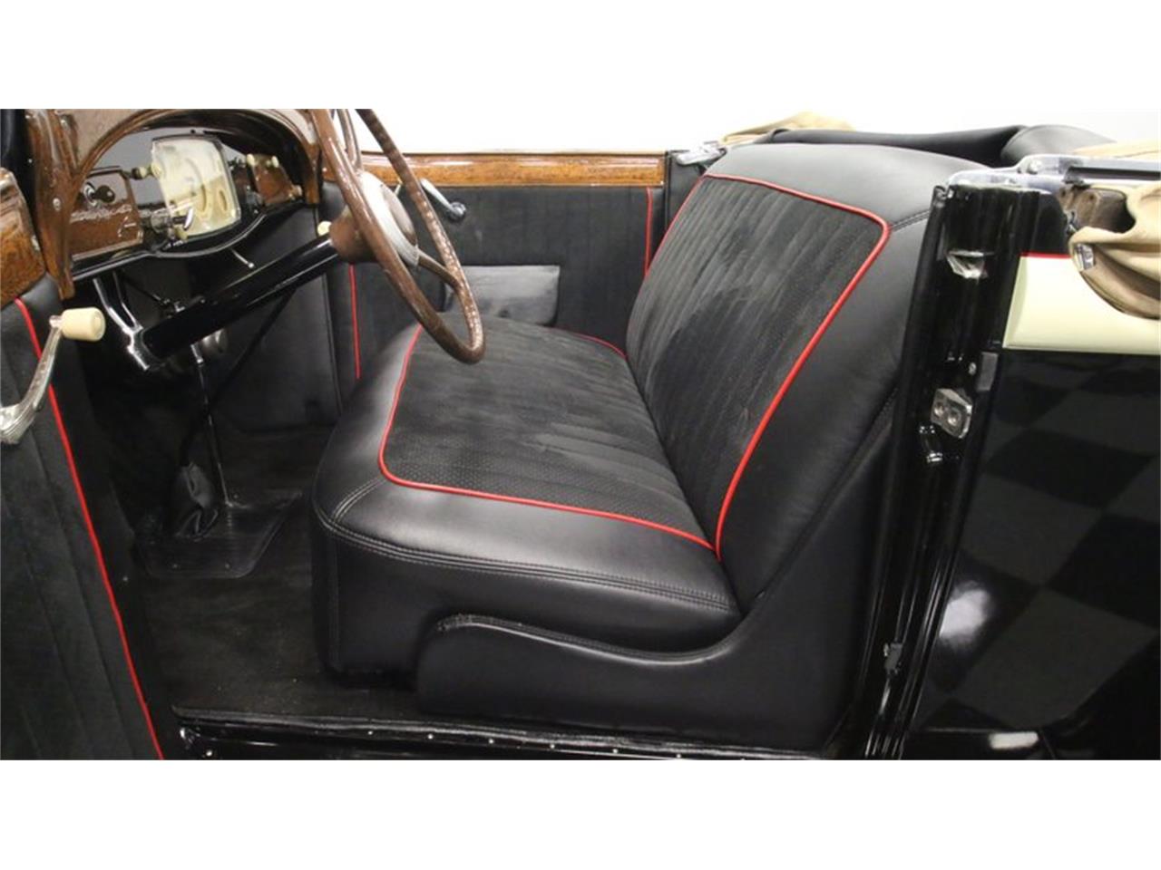 1933 chrysler imperial