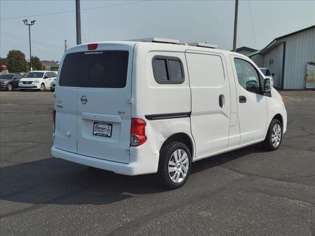 2017 nissan nv200 sv