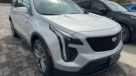 2022 cadillac xt4 sport