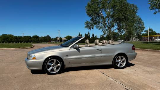 2004 Volvo C70