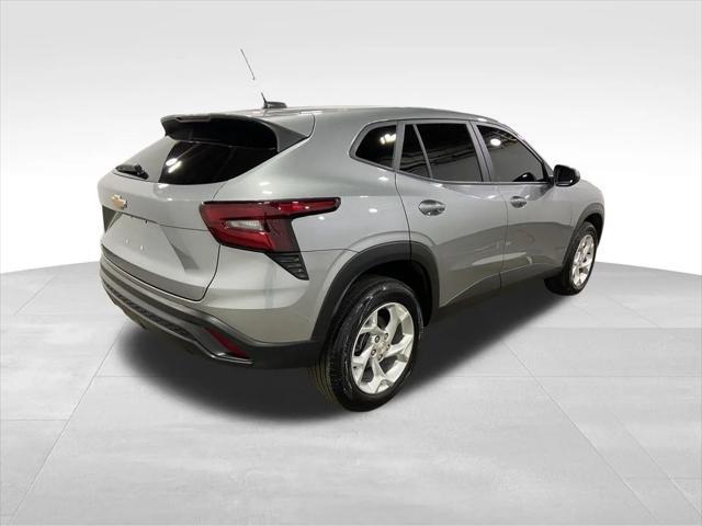 2024 chevrolet trax ls