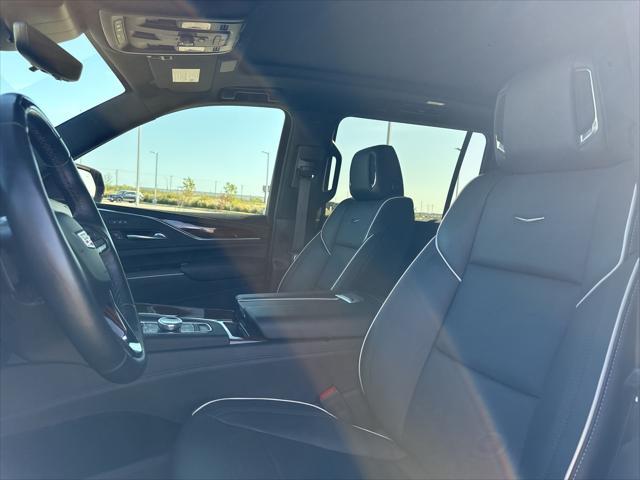 2023 cadillac escalade esv premium luxury