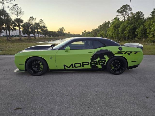 2015 dodge challenger srt hellcat