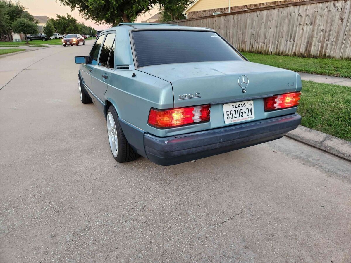 1993 mercedes-benz 190-series blue e 2.3
