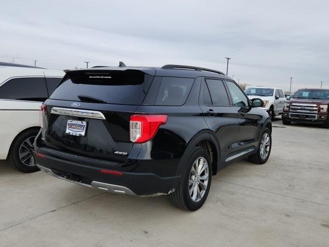 2022 ford explorer xlt