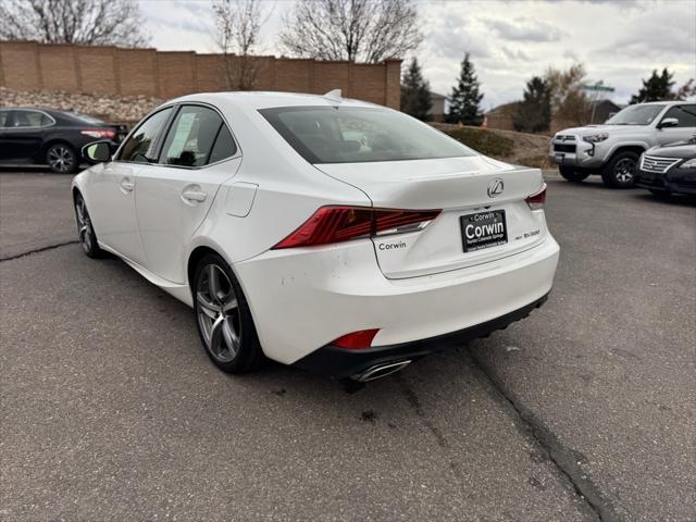 2019 lexus is 300 base