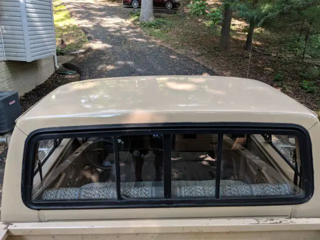 1985 ford f-250 base 7.5l