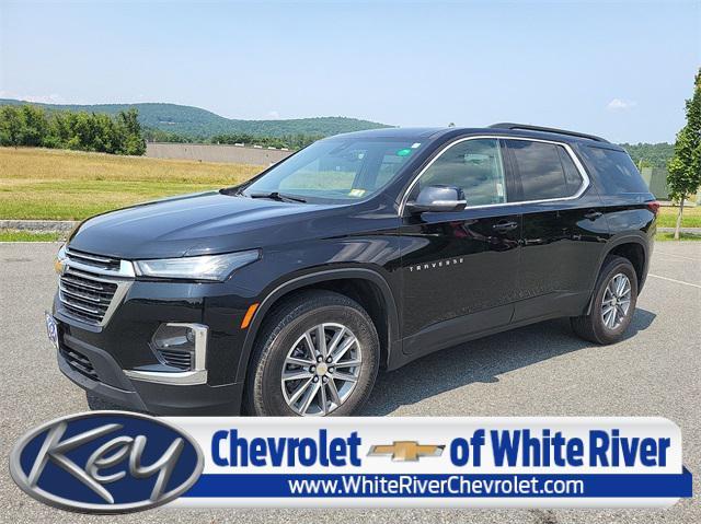 2022 chevrolet traverse lt leather