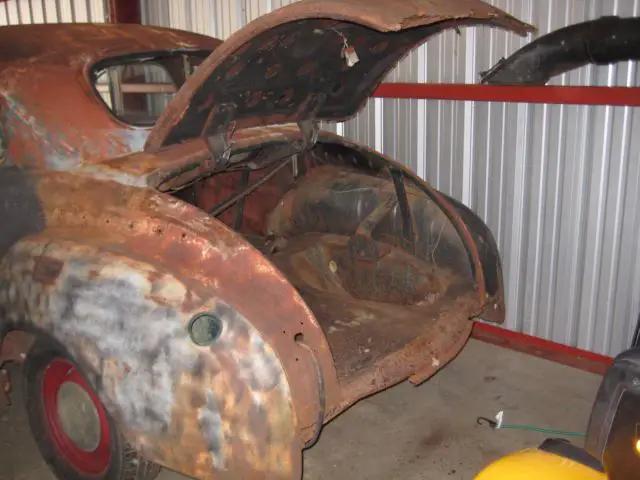 1947 plymouth special deluxe