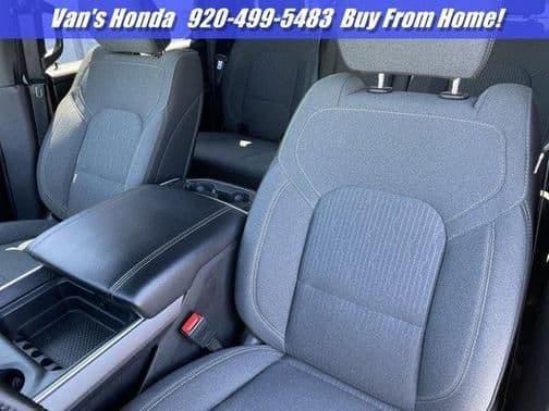 2021 ram 1500 big horn in green bay, wisconsin