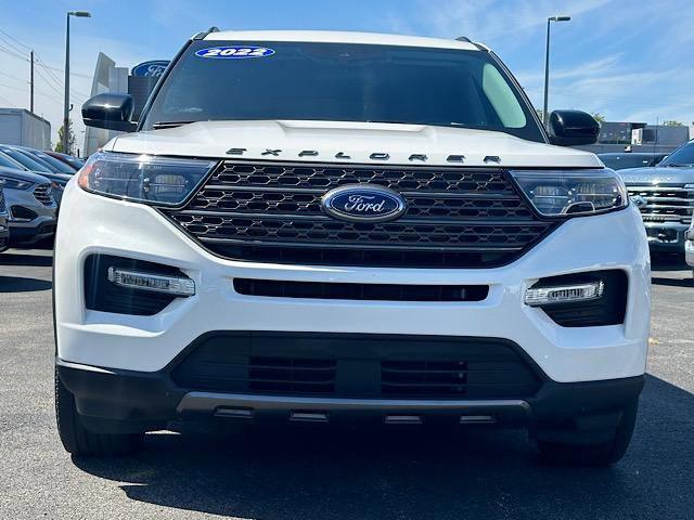 2022 ford explorer xlt