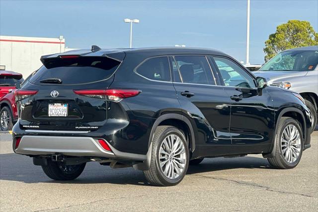 2021 toyota highlander platinum