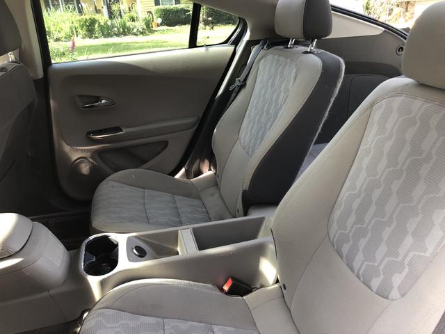 2014 chevrolet volt base