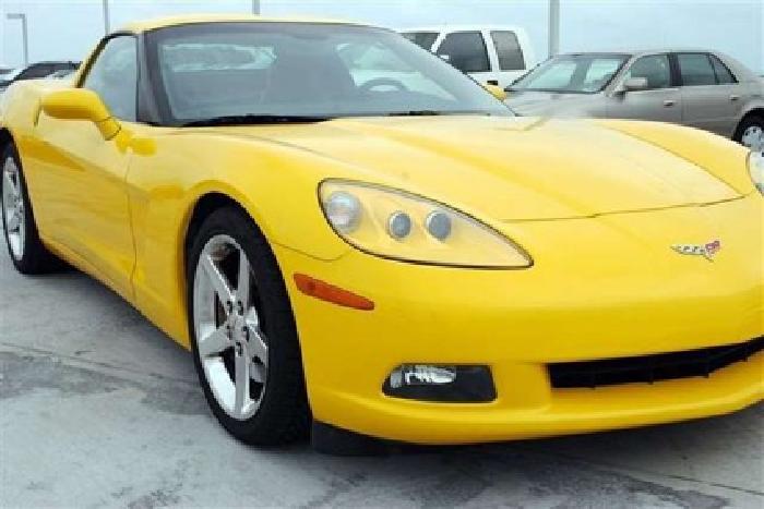 2005 chevrolet corvette base in miami, fl