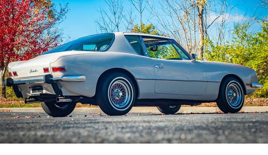 1983 avanti avanti ii