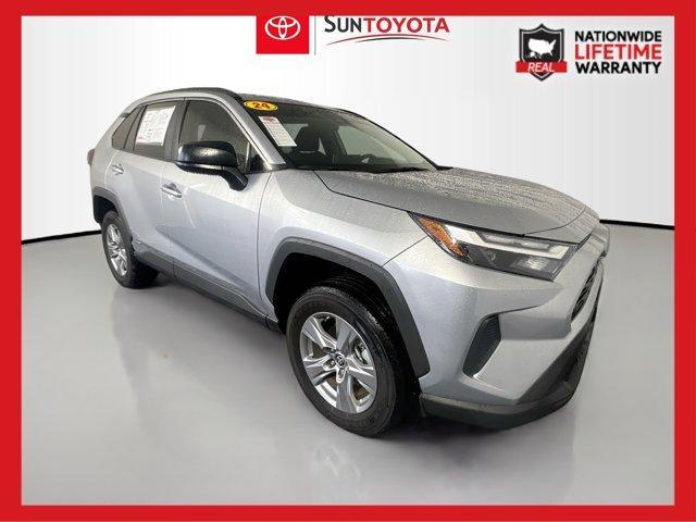 2024 toyota rav4 hybrid le