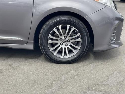 2019 toyota sienna