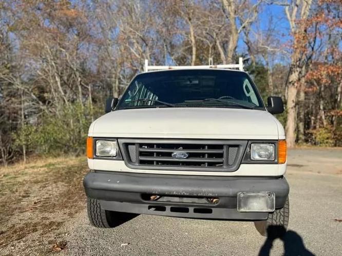 2006 ford e250 super duty cargo commercial cargo van in peabody, massachusetts