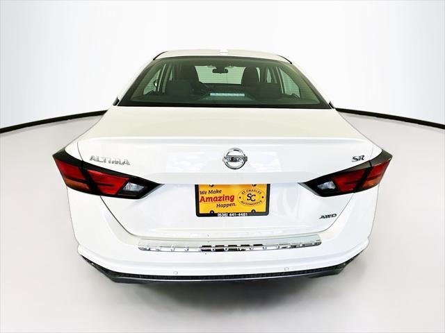 2021 nissan altima 2.5 sr