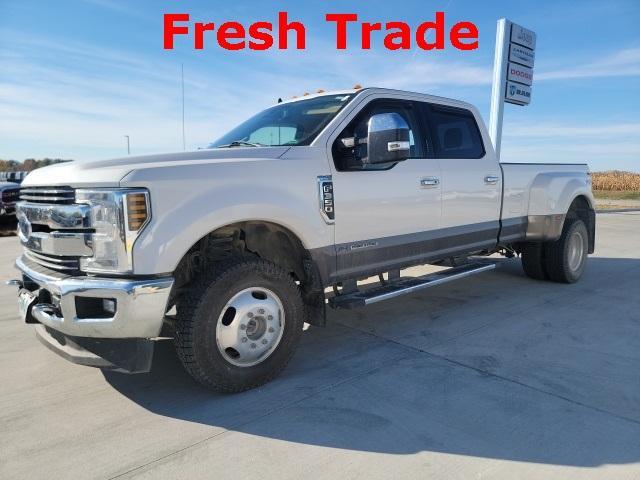 2019 ford f-350 lariat