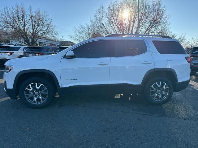 2023 gmc acadia slt