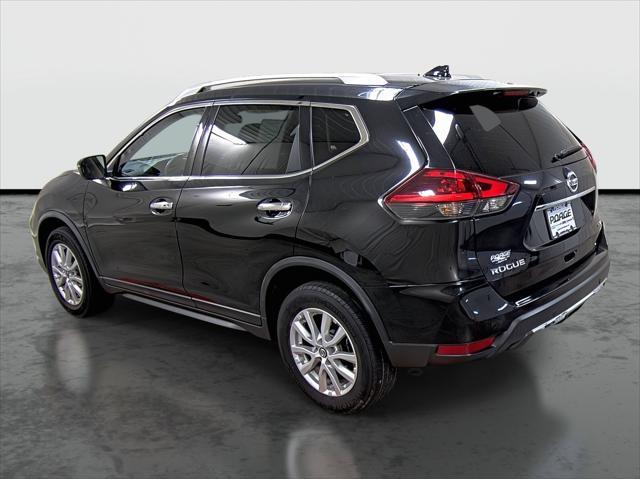 2020 nissan rogue sv