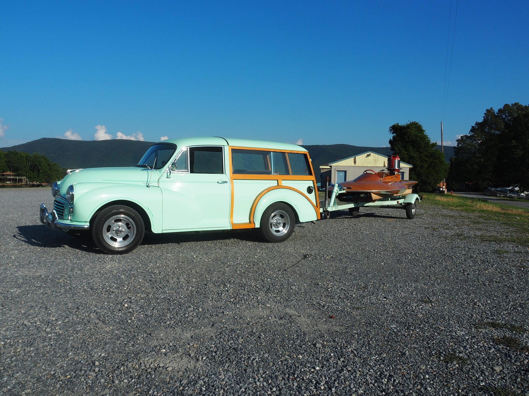 1960 morris minor traveller w/1955 baycraft hydroplane and trailer