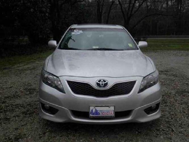 2011 toyota camry se in gloucester, va