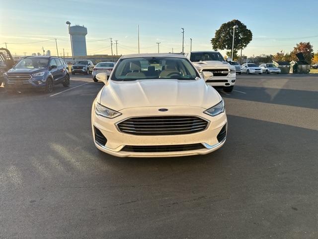 2019 ford fusion sel