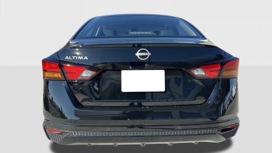 2025 Nissan Altima