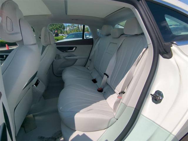 2024 mercedes-benz eqe 350 base 4matic