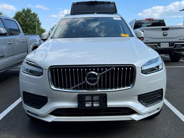 2022 volvo xc90 t5 momentum 7 passenger