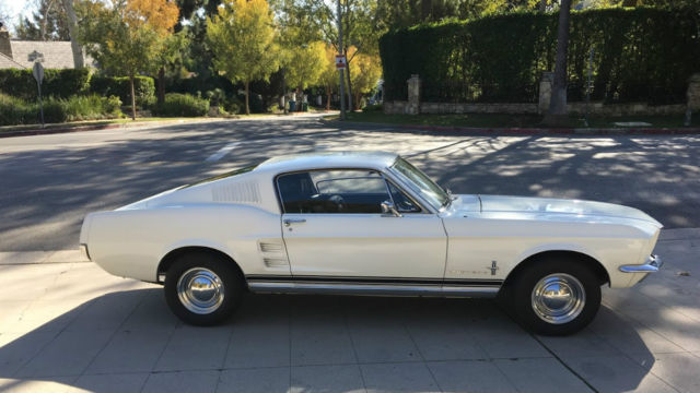 1967 ford mustang fastback 4-speed manual*****