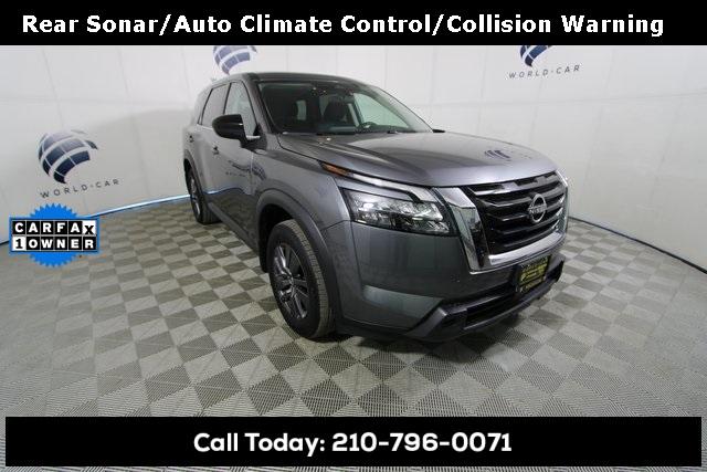 2023 nissan pathfinder s