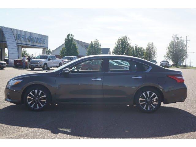 used 2017 nissan altima 2.5 sl sedan grenada, ms 38901 for sale in dubard, mississippi
