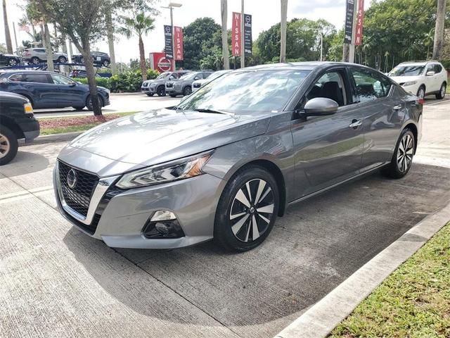 2021 nissan altima 2.5 sl