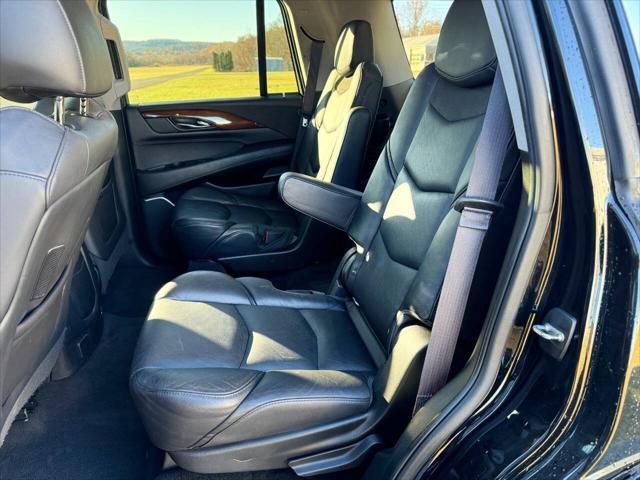 2016 cadillac escalade luxury